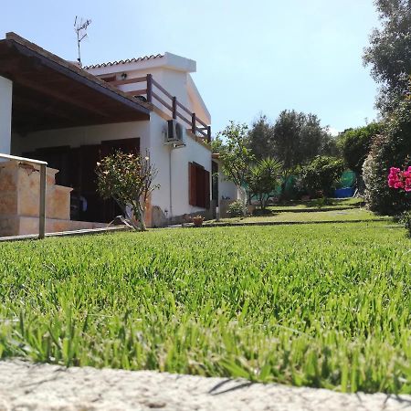 Villino Veronica Porto Columbu - Perd'E Sali Exteriér fotografie