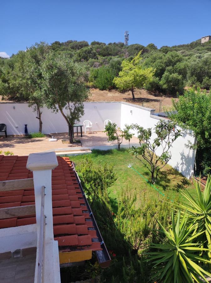 Villino Veronica Porto Columbu - Perd'E Sali Exteriér fotografie
