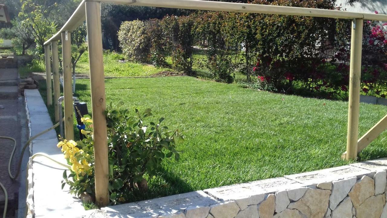 Villino Veronica Porto Columbu - Perd'E Sali Exteriér fotografie